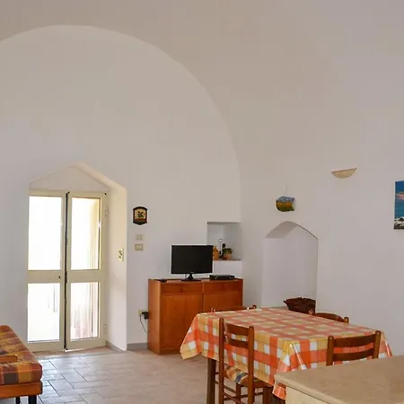 Liama Bouganville Vakantiehuis Salve